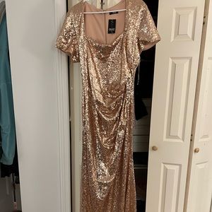 Formal plus size gold sequin Dress size 18